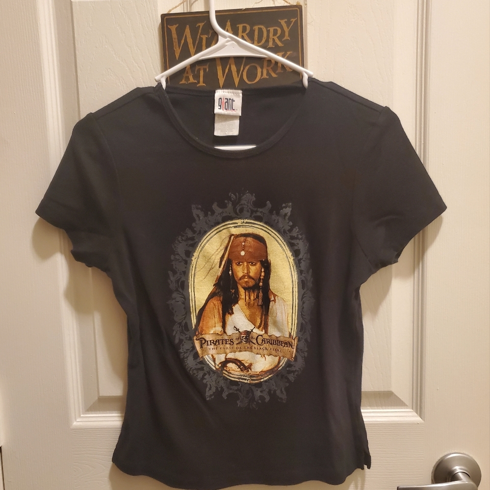 Womens Jack Sparrow Pirates of the Caribbean Tee Shirt Size Large